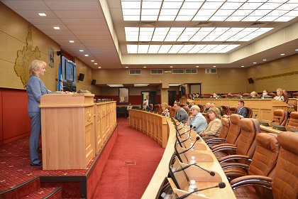 Состояние местных бюджетов обсудили на расширенном заседании профильного комитета
